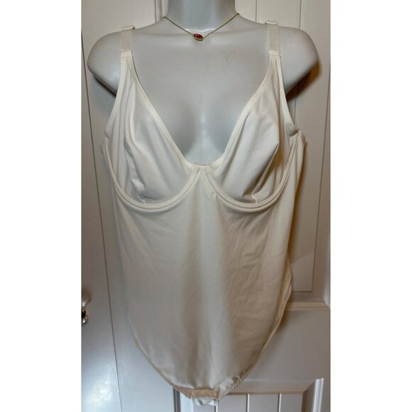 FeelinGirl White Shaping Bodysuit With Built-In Bra, Adjustable Straps, Medium - Picture 5 of 12